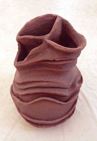 handmade-wholes-clay-works